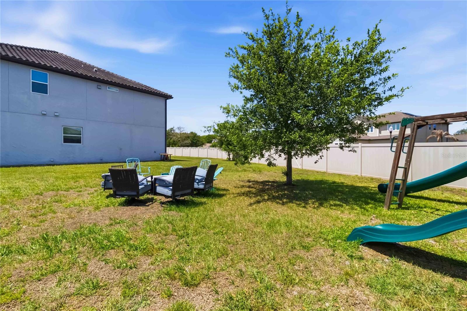 Image 39 of 47 For 659 Red Haven Lane