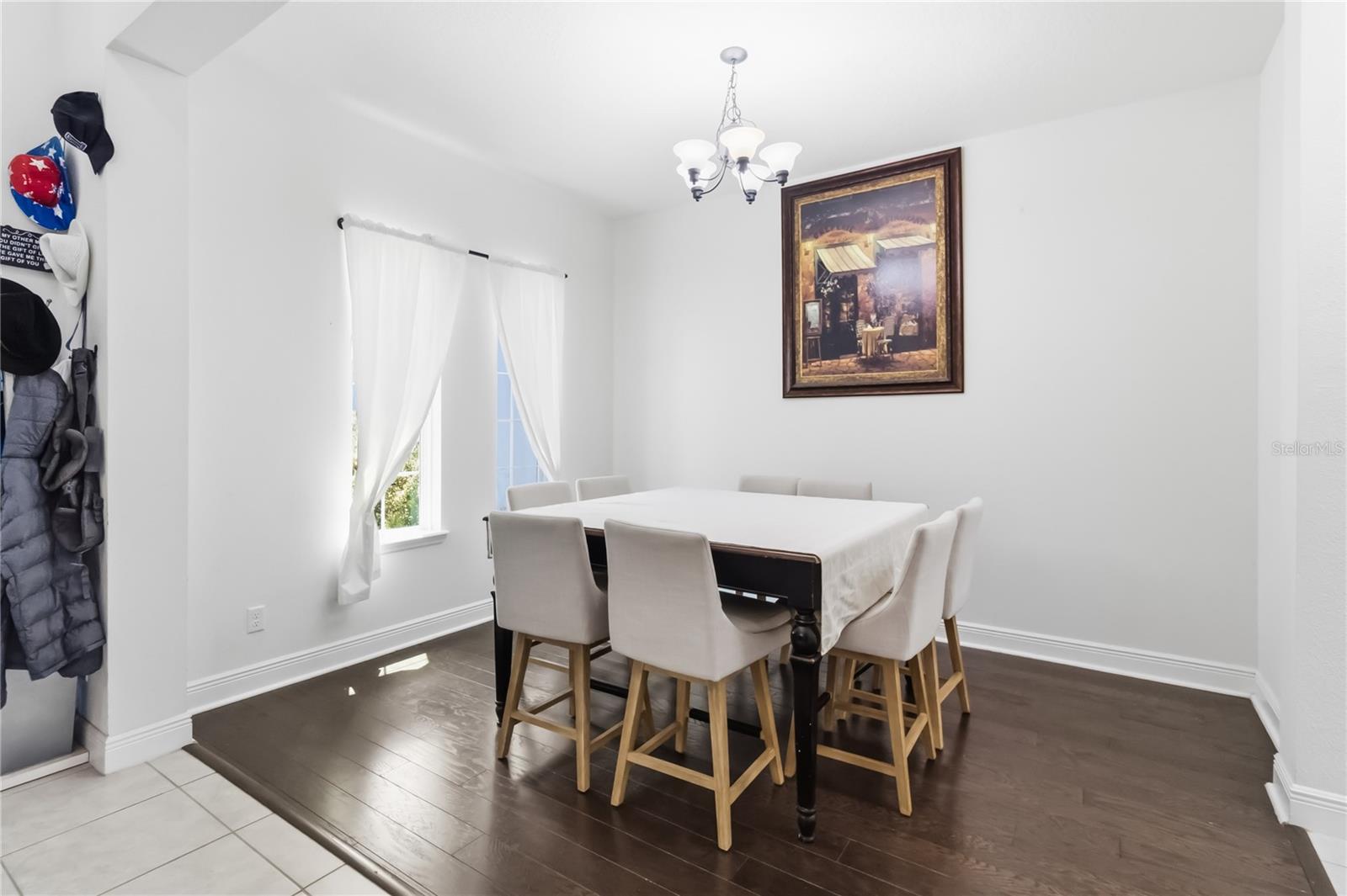 Image 6 of 47 For 659 Red Haven Lane