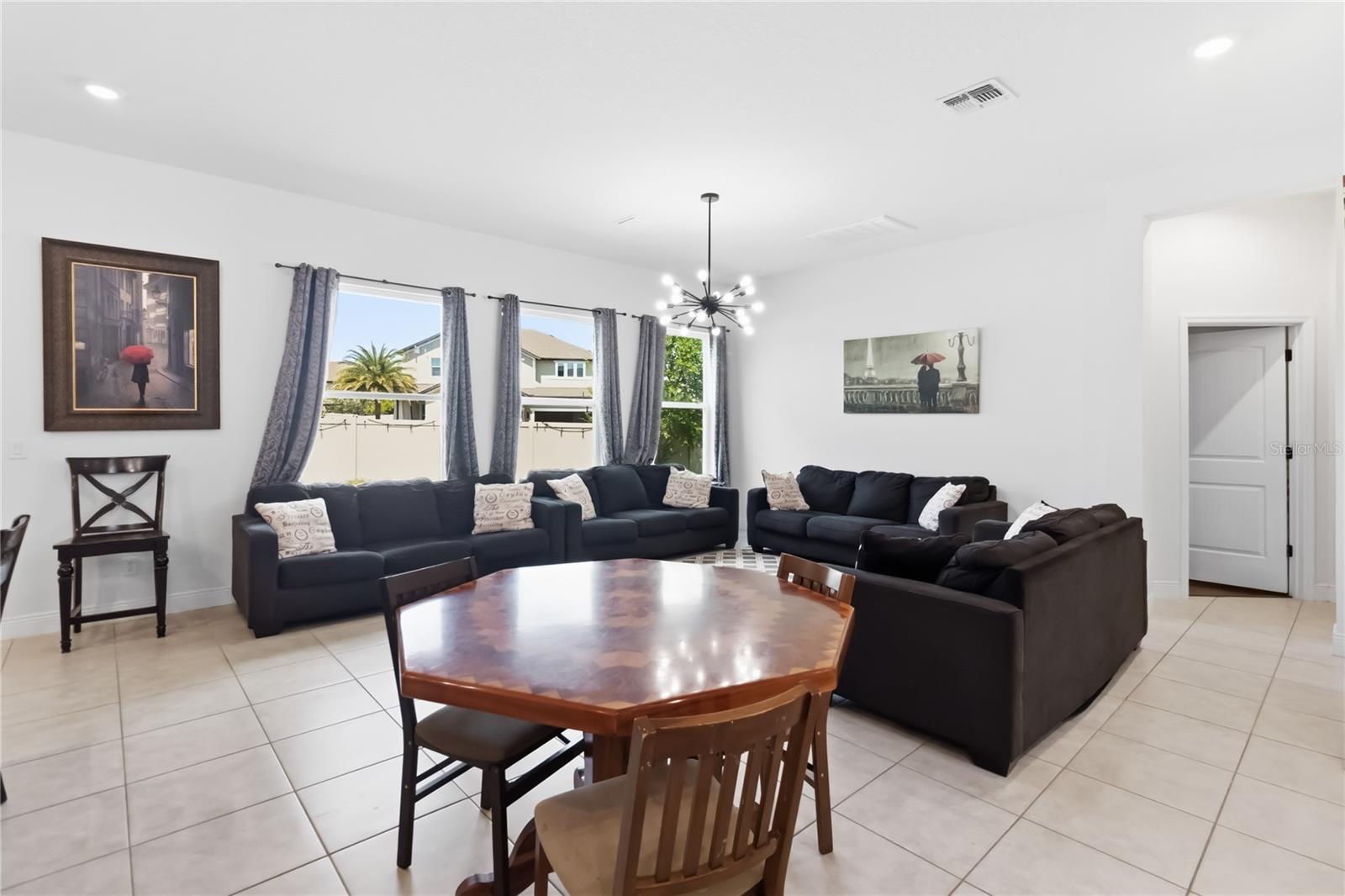 Image 9 of 47 For 659 Red Haven Lane