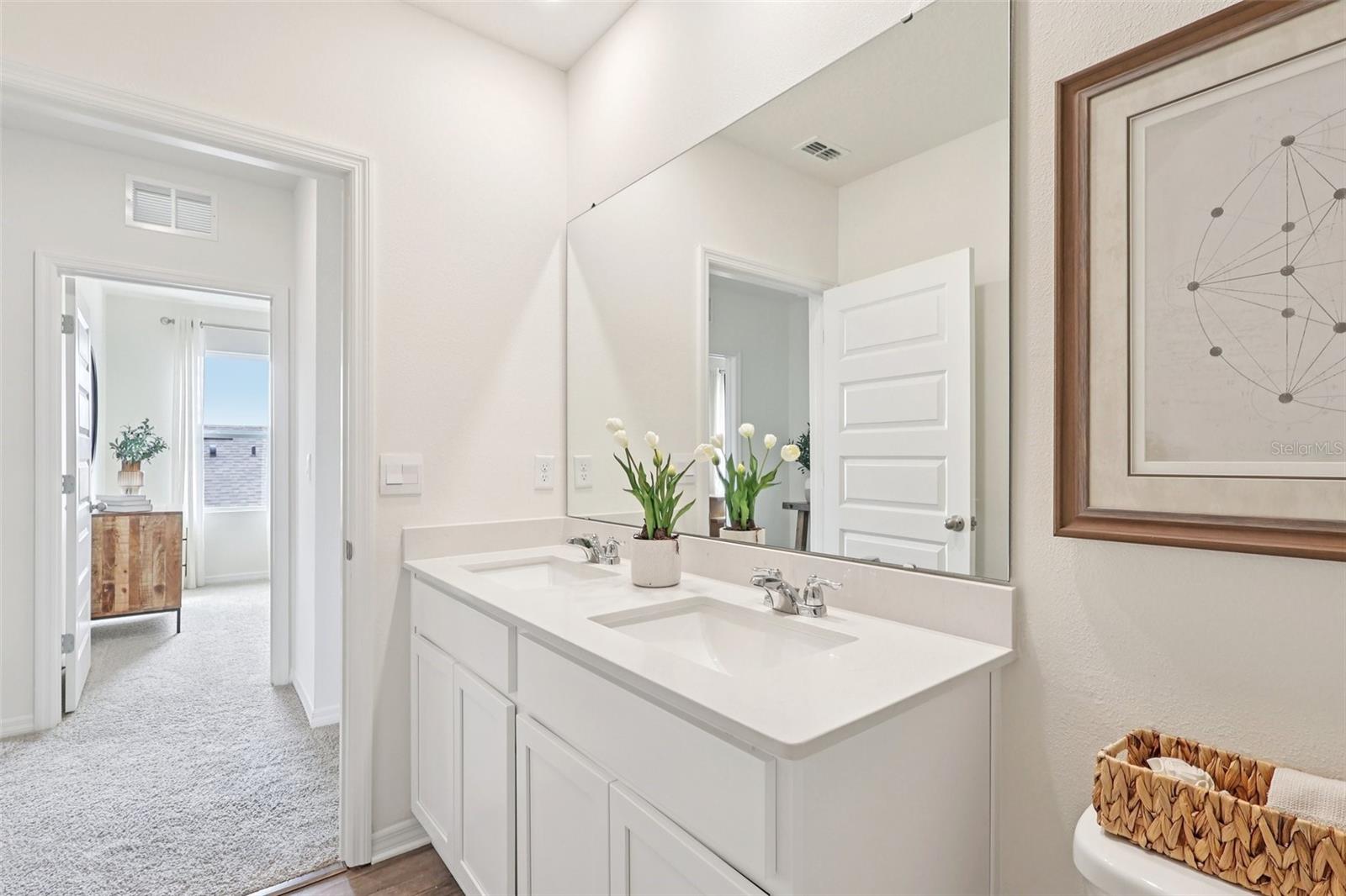 Image 29 of 36 For 5405 Willow Creek Drive