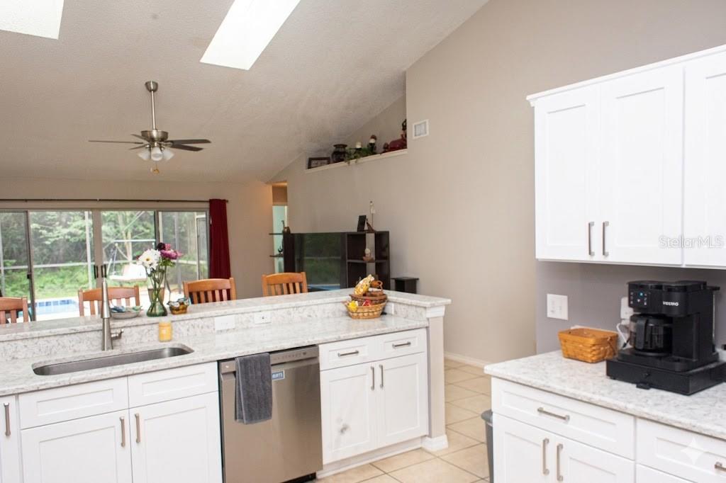 Image 12 of 28 For 2332 Pinebrook Court