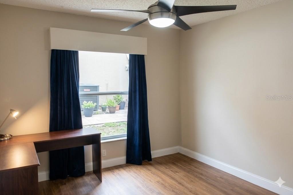 Image 24 of 28 For 2332 Pinebrook Court