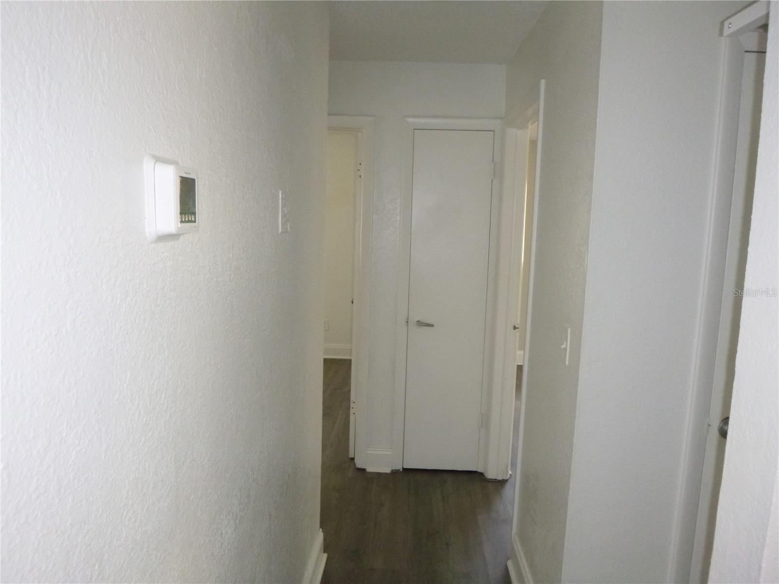 Image 4 of 15 For 572 Santiago Avenue