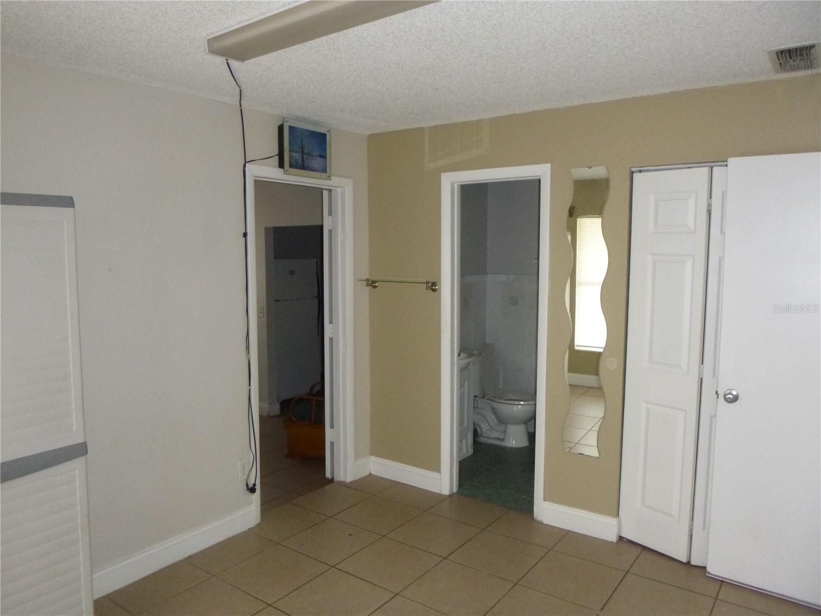 Image 8 of 15 For 572 Santiago Avenue