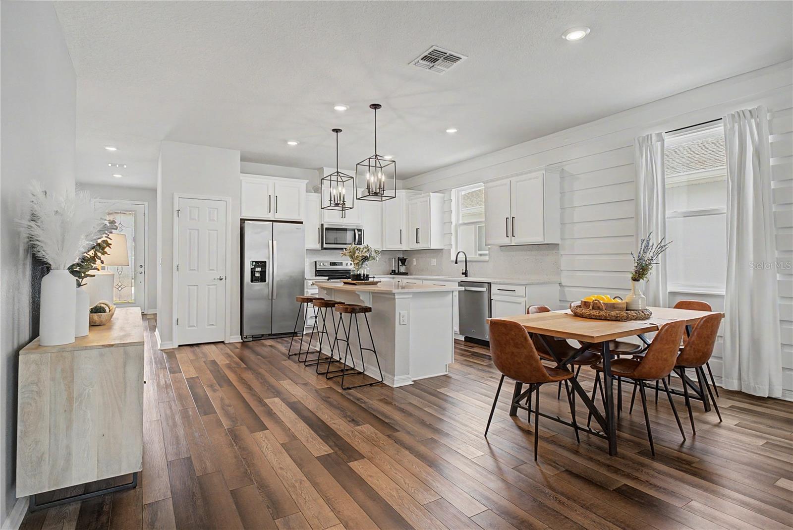 Image 13 of 31 For 3276 Sailing Pier Avenue