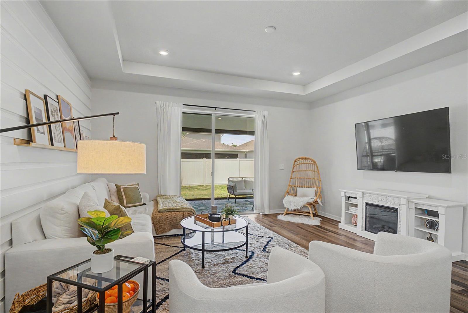 Image 14 of 31 For 3276 Sailing Pier Avenue