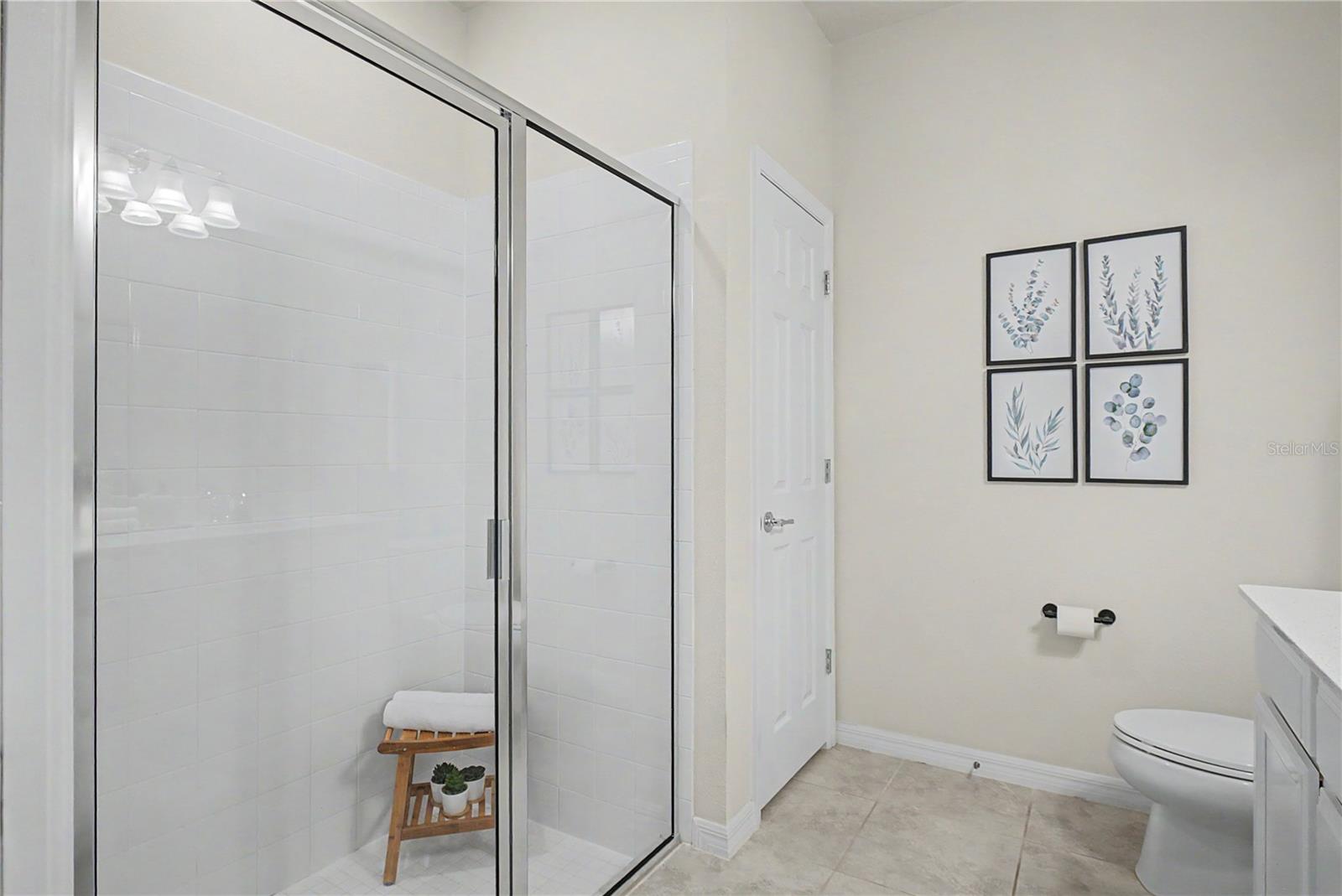 Image 20 of 31 For 3276 Sailing Pier Avenue