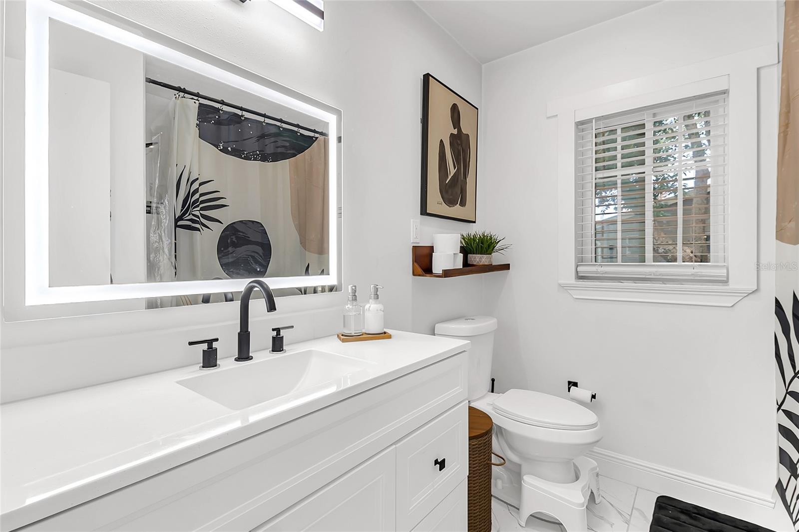 Image 22 of 42 For 425 Wisconsin Avenue