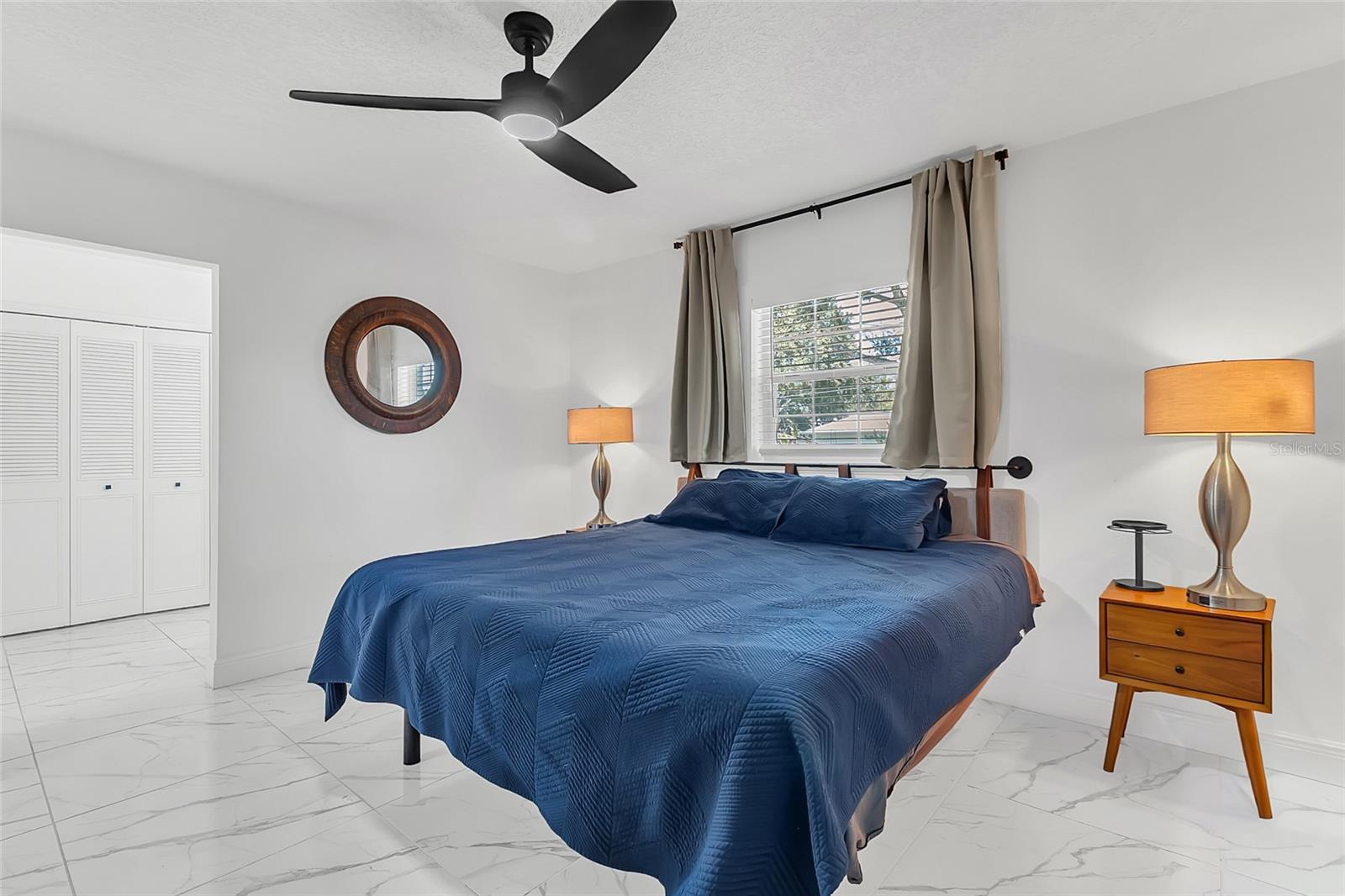 Image 24 of 42 For 425 Wisconsin Avenue