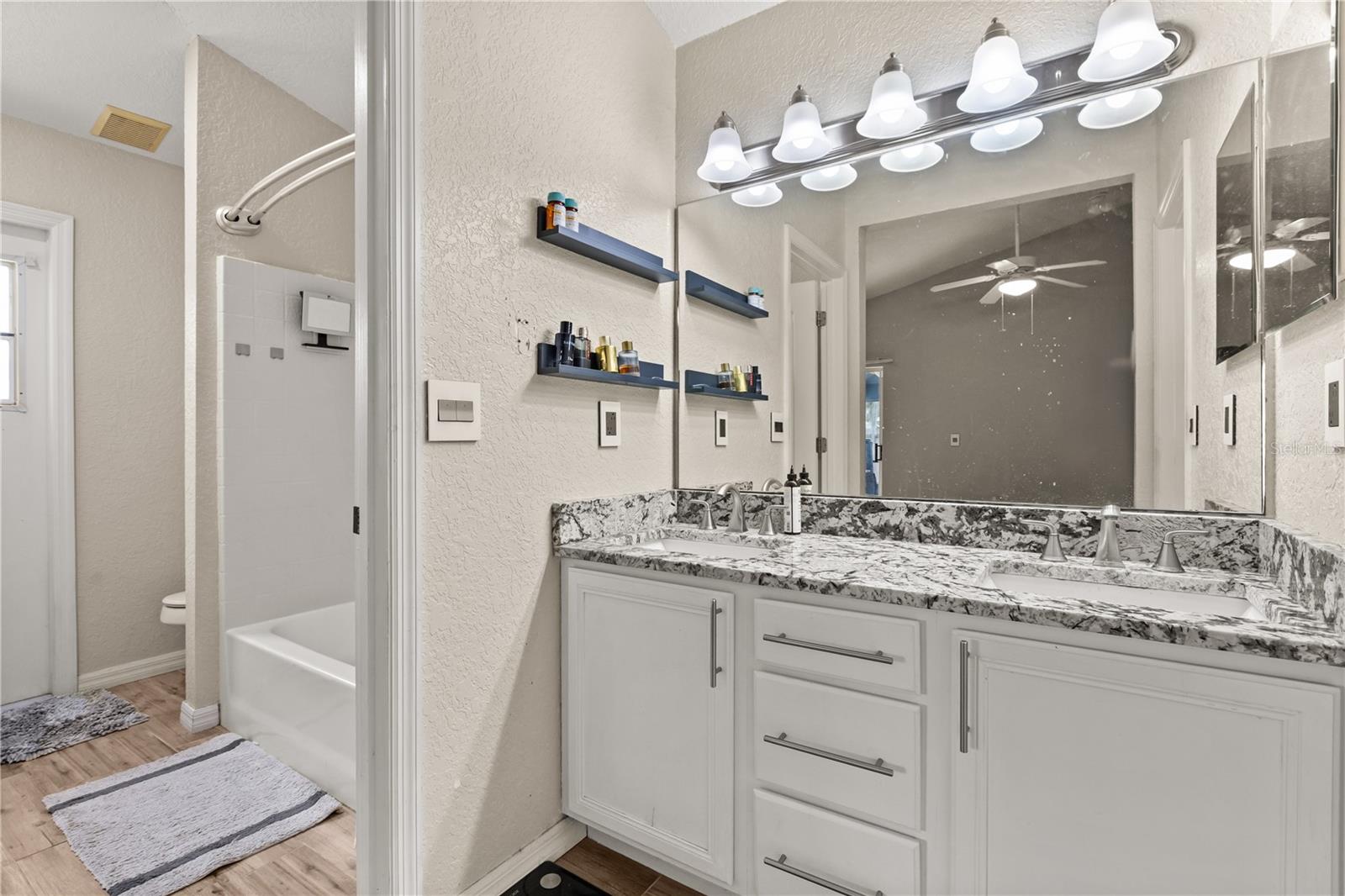 Image 15 of 31 For 2643 Pine Glen Court