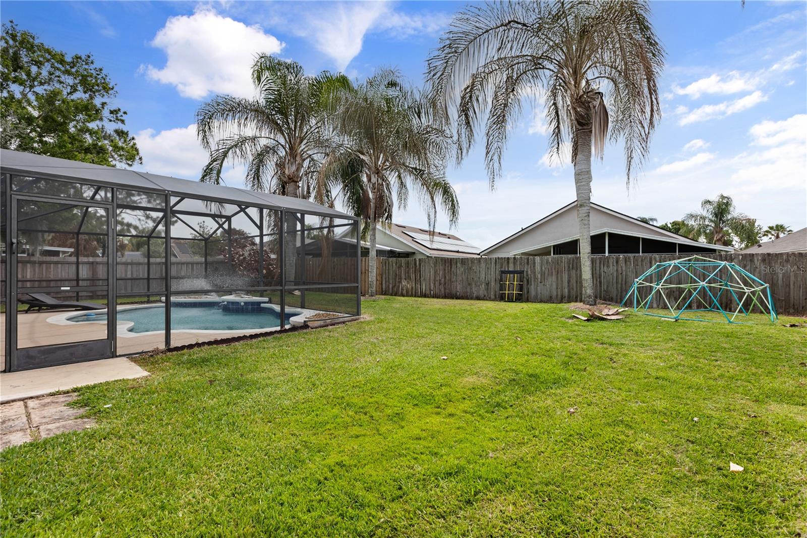 Image 25 of 31 For 2643 Pine Glen Court