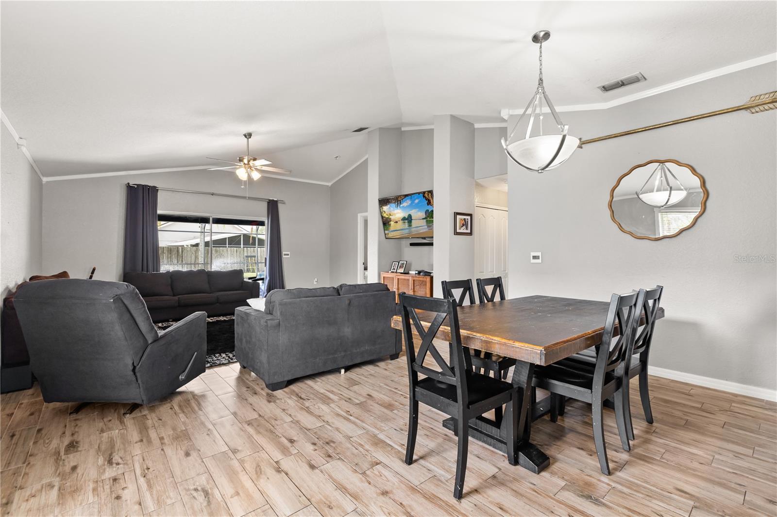Image 9 of 31 For 2643 Pine Glen Court