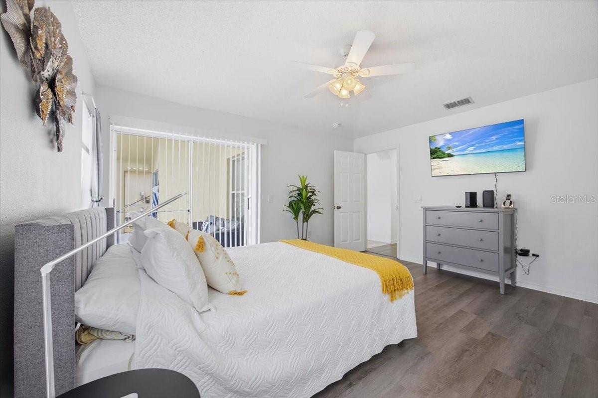 Image 21 of 26 For 1518 Gulf Vue Drive