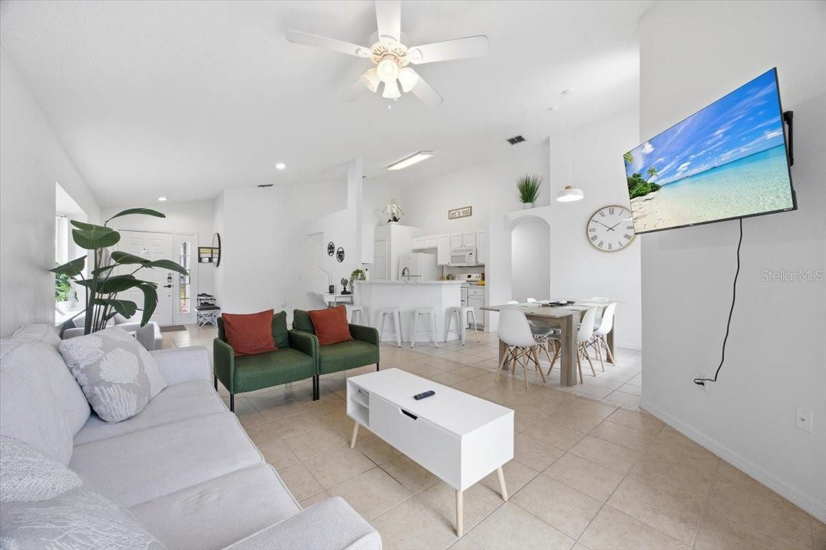 Image 8 of 26 For 1518 Gulf Vue Drive