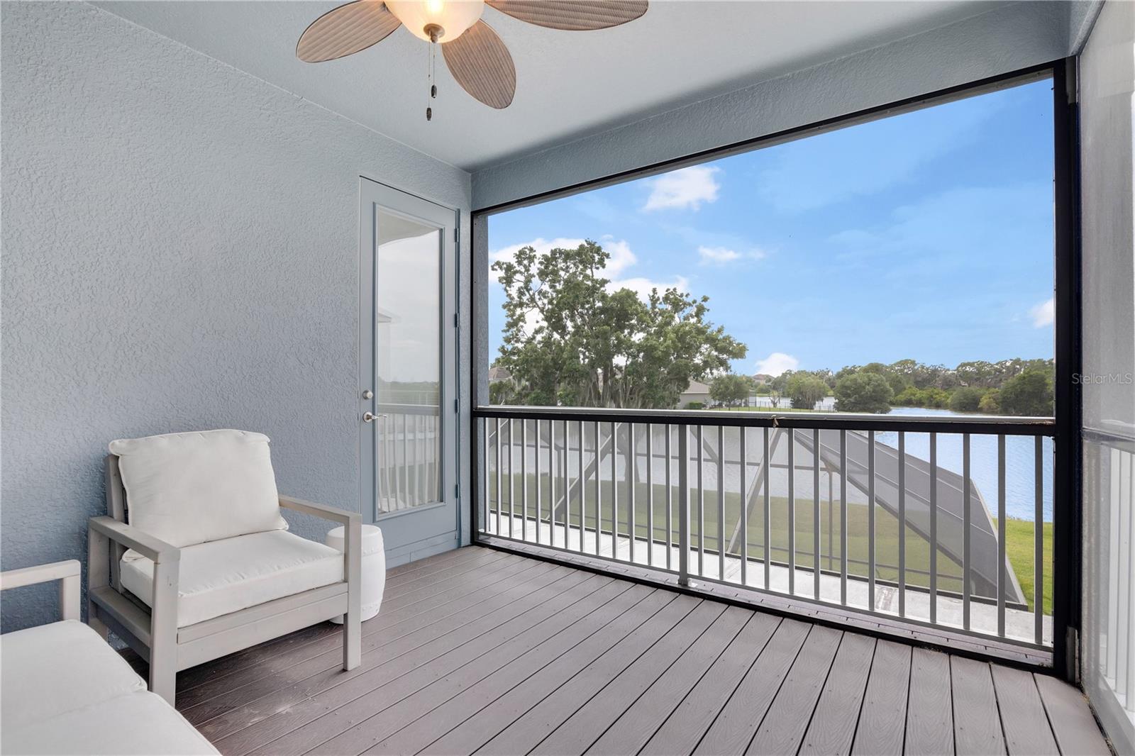 Image 24 of 70 For 15200 Lake Claire Overlook Drive