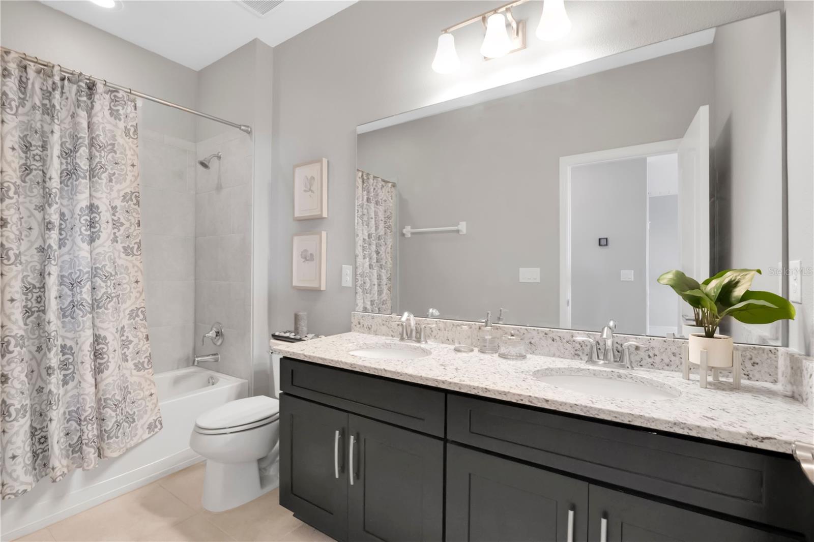 Image 31 of 70 For 15200 Lake Claire Overlook Drive