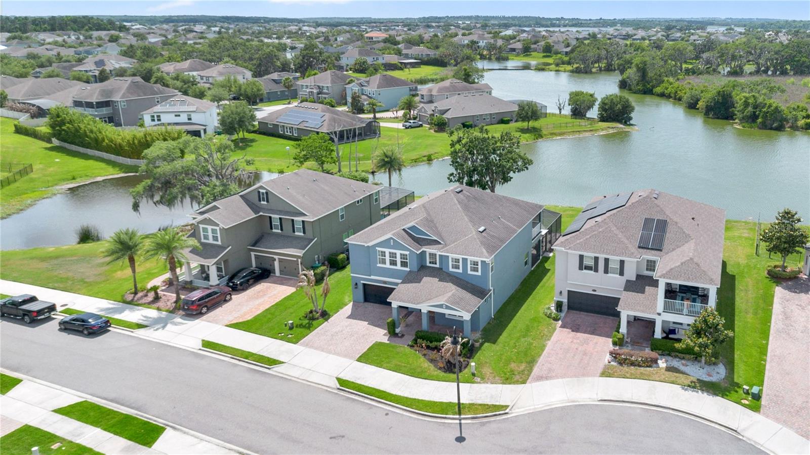 Image 39 of 70 For 15200 Lake Claire Overlook Drive