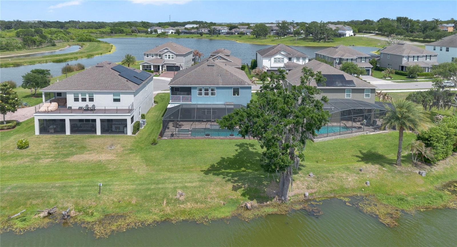 Image 43 of 70 For 15200 Lake Claire Overlook Drive