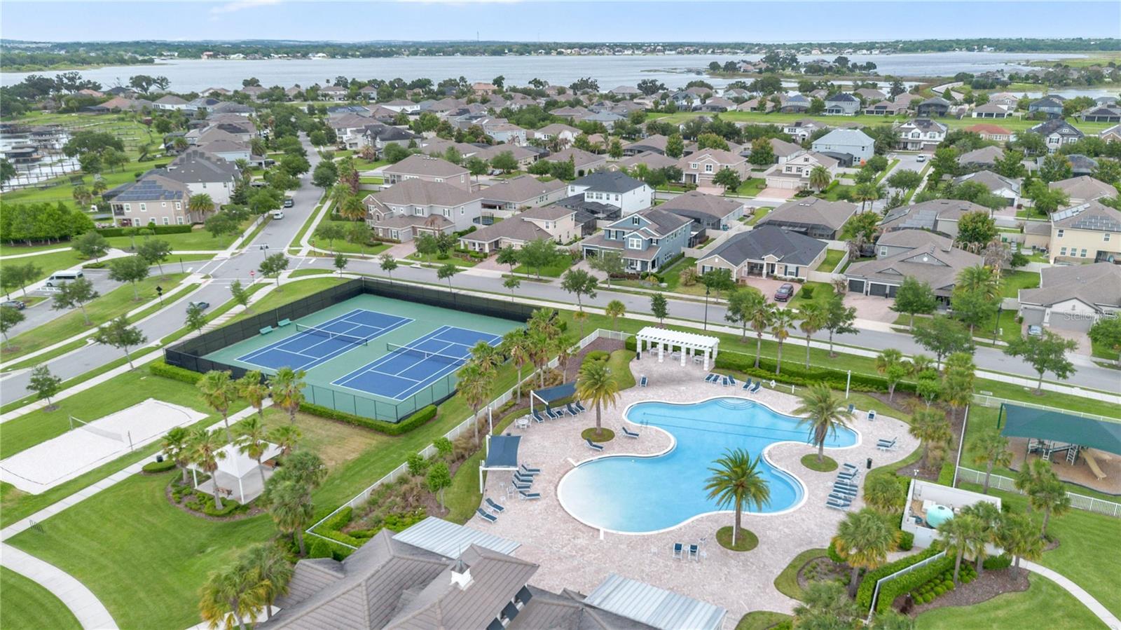 Image 55 of 70 For 15200 Lake Claire Overlook Drive