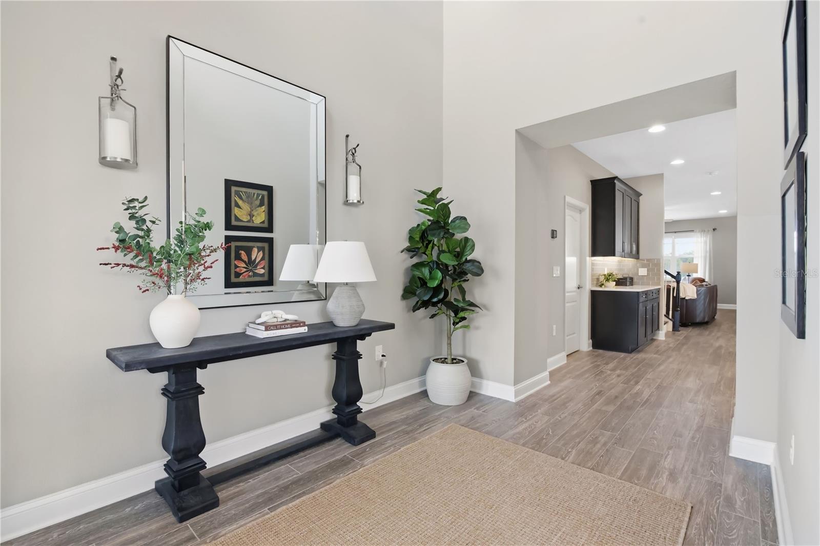 Image 8 of 70 For 15200 Lake Claire Overlook Drive