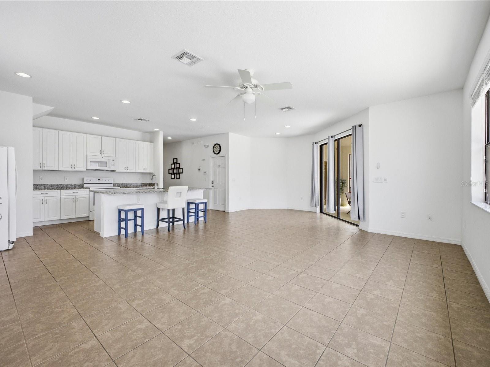 Image 10 of 58 For 2621 Rosemont Circle