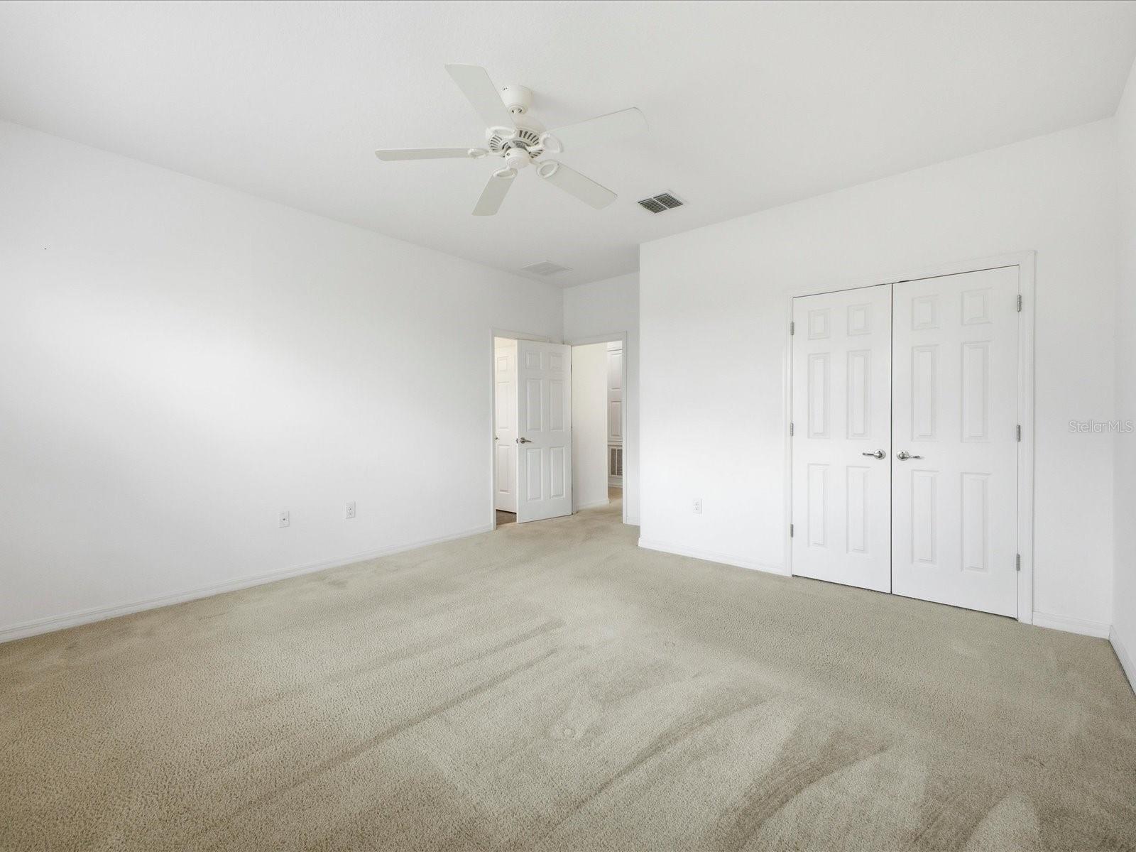 Image 21 of 58 For 2621 Rosemont Circle