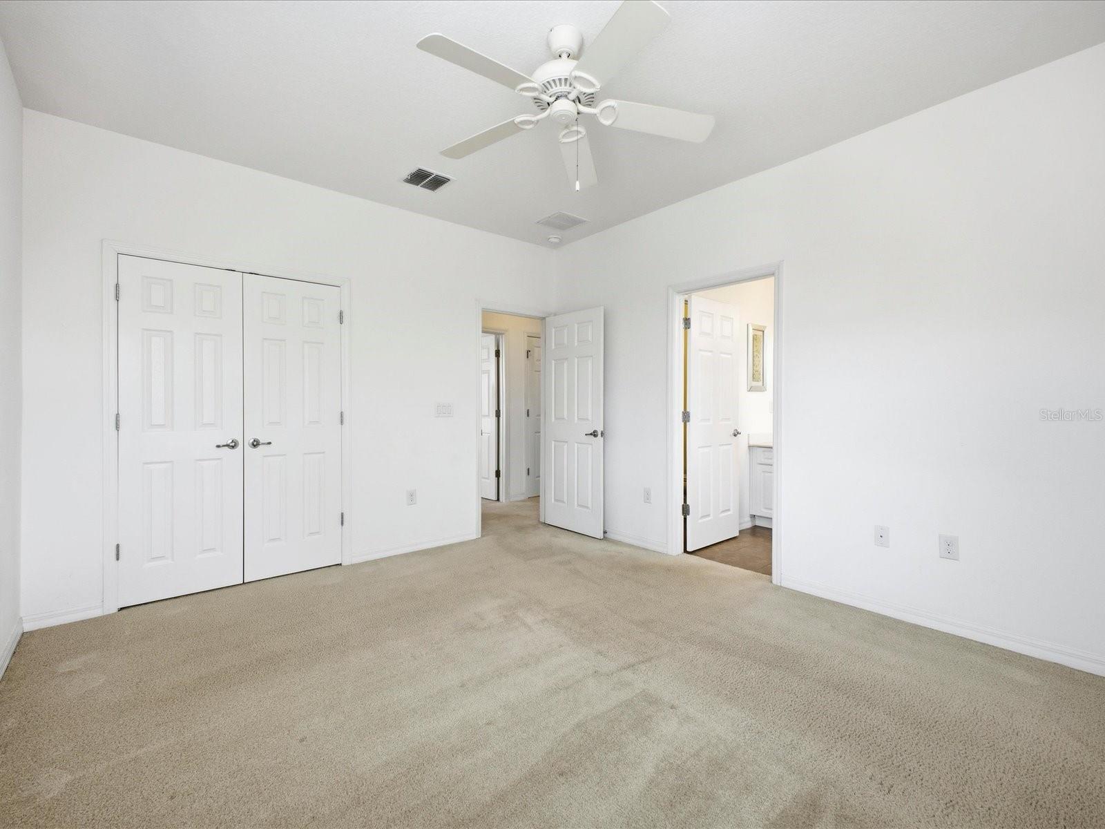 Image 24 of 58 For 2621 Rosemont Circle