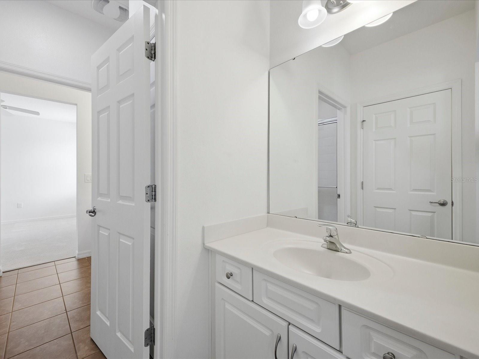 Image 29 of 58 For 2621 Rosemont Circle