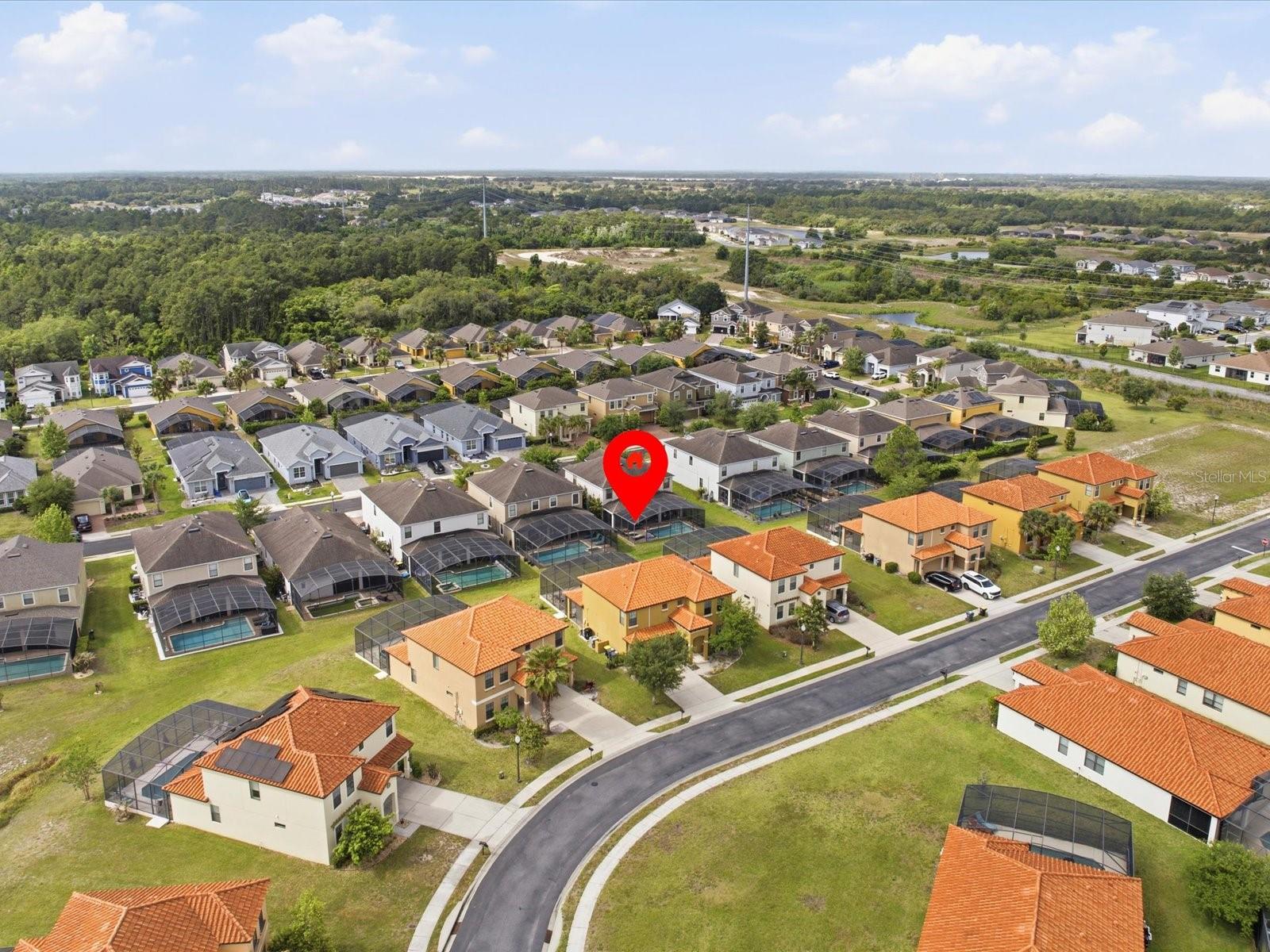 Image 4 of 58 For 2621 Rosemont Circle