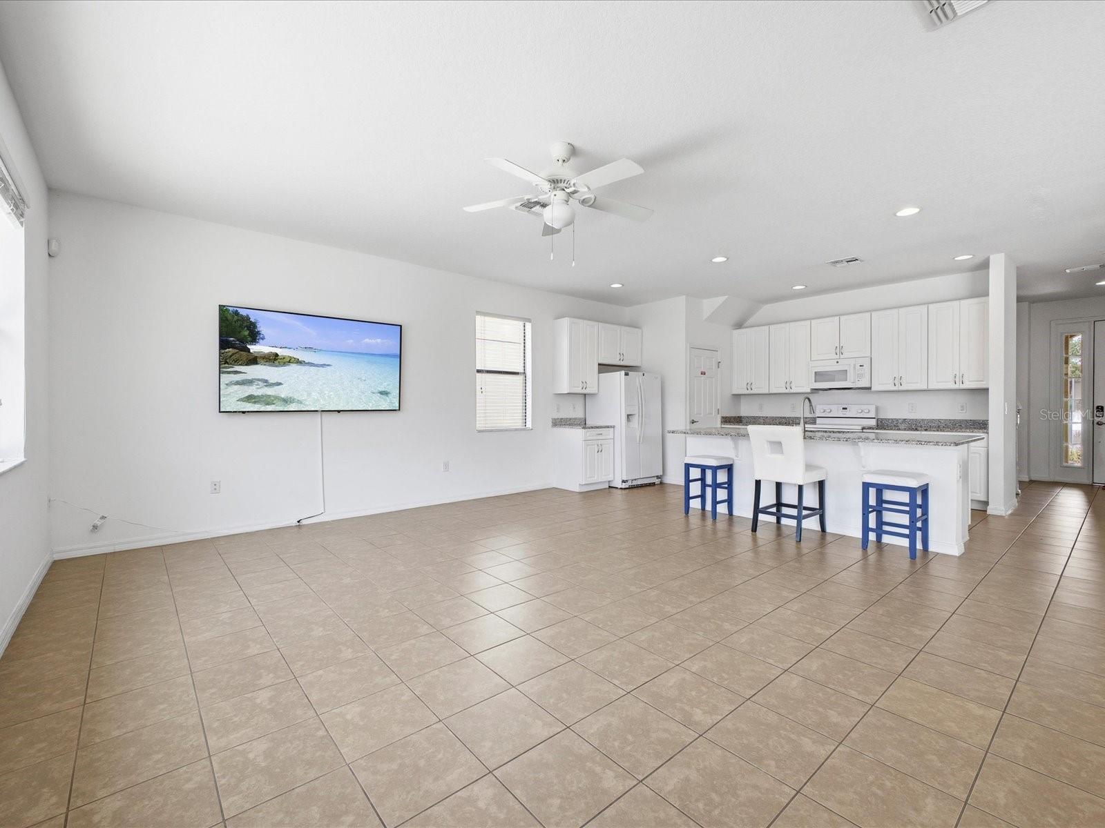 Image 9 of 58 For 2621 Rosemont Circle