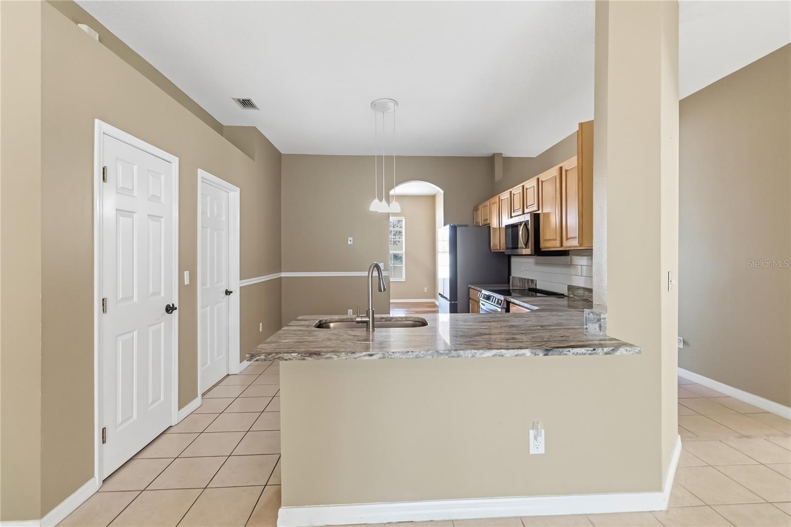 Image 10 of 41 For 677 Buckhaven Loop