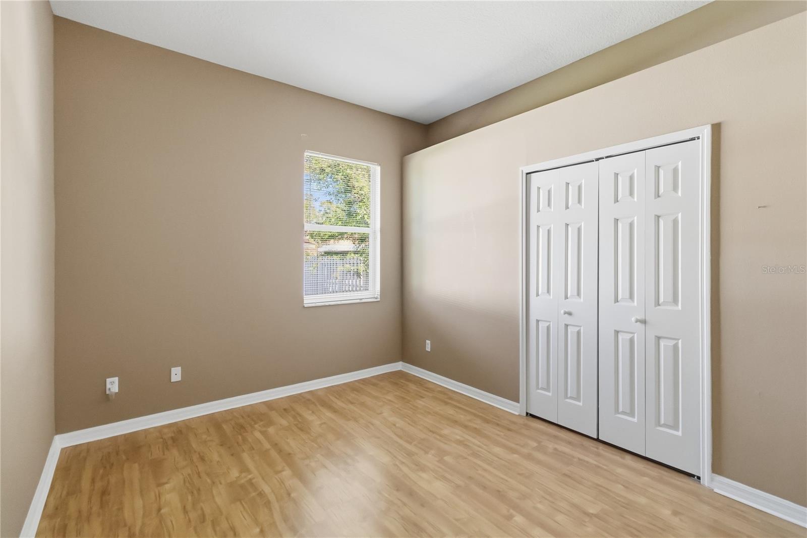 Image 21 of 41 For 677 Buckhaven Loop