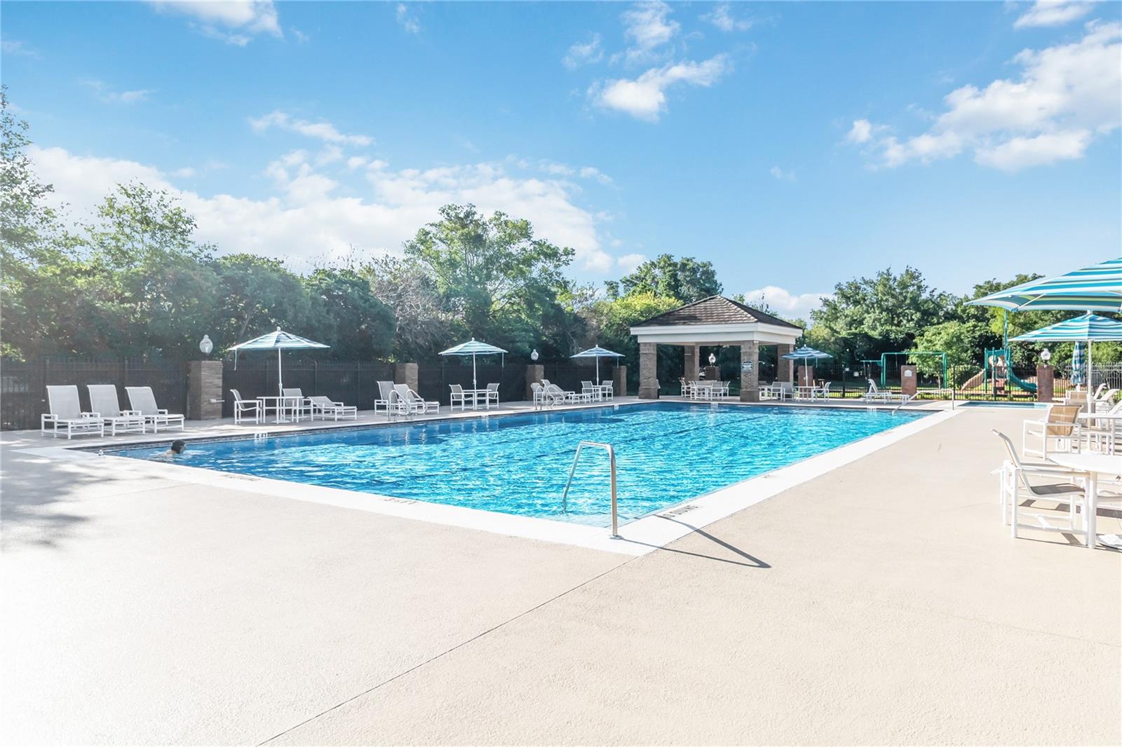 Image 39 of 41 For 677 Buckhaven Loop