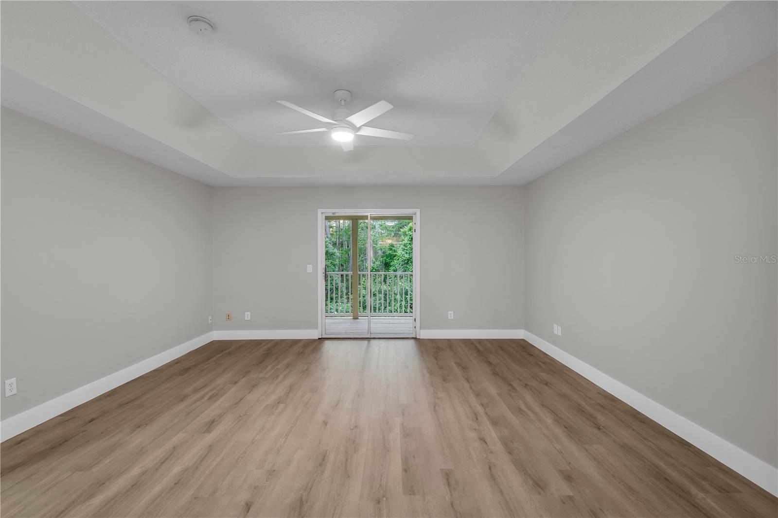 Image 19 of 52 For 2640 Grove View Drive