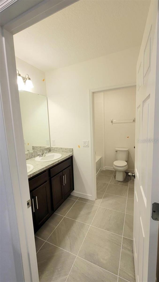 Image 6 of 9 For 1079 Chase Austin Way