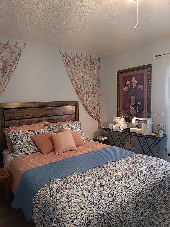 Image 14 of 21 For 5366 Royal Palm Avenue 5366