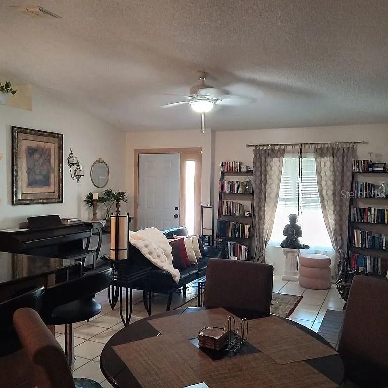 Image 6 of 21 For 5366 Royal Palm Avenue 5366