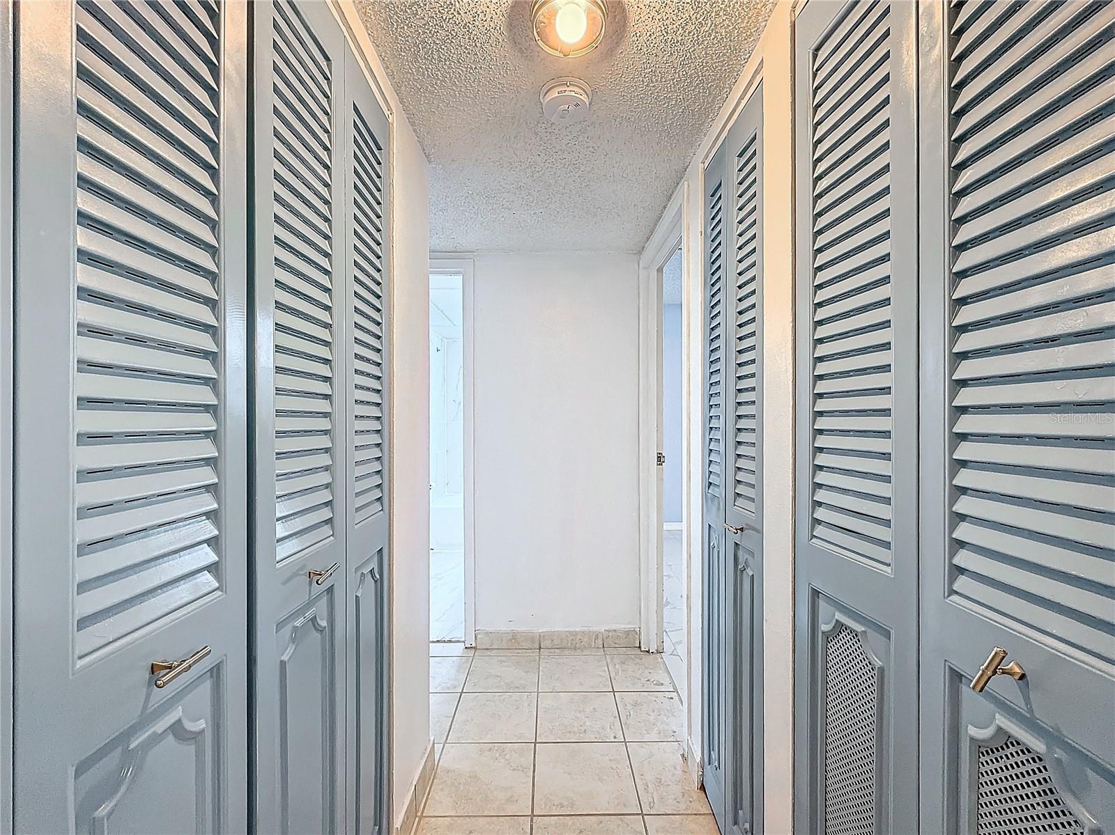 Image 15 of 23 For 2850 Somerset Drive 204l