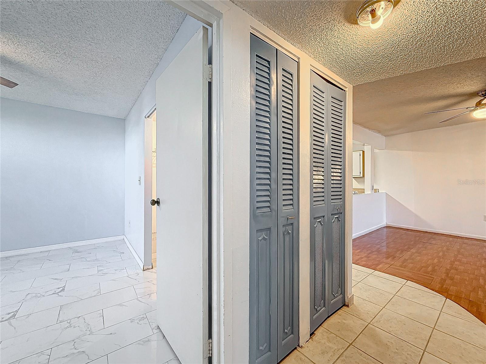 Image 16 of 23 For 2850 Somerset Drive 204l