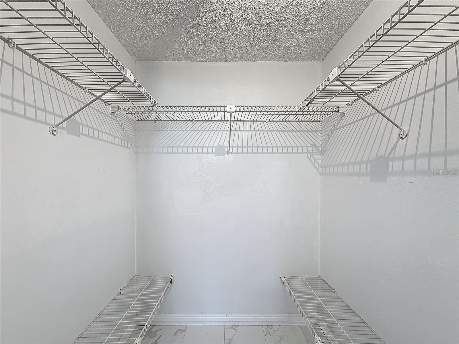 Image 9 of 23 For 2850 Somerset Drive 204l