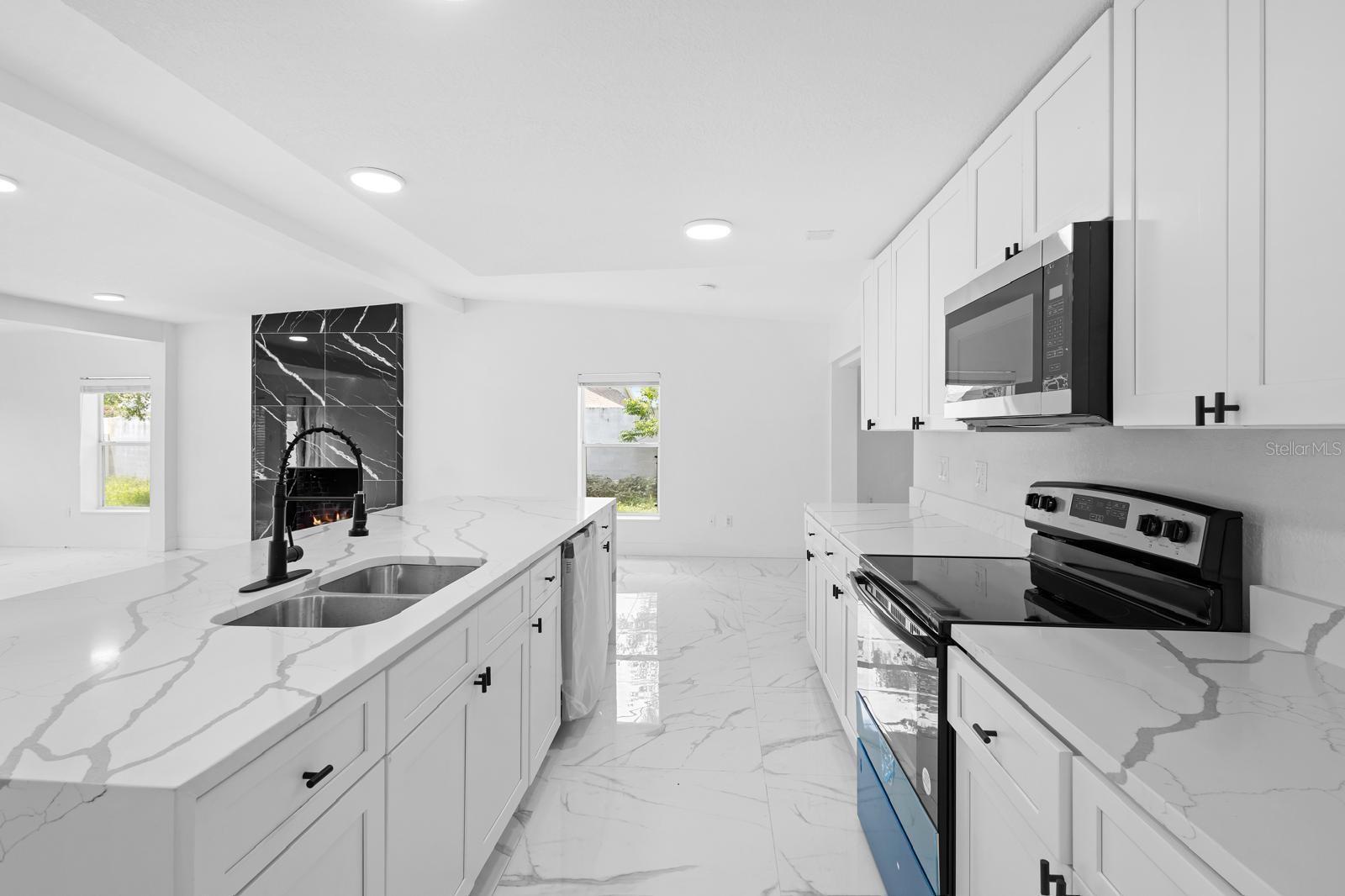 Image 10 of 31 For 1511 Horatio Avenue