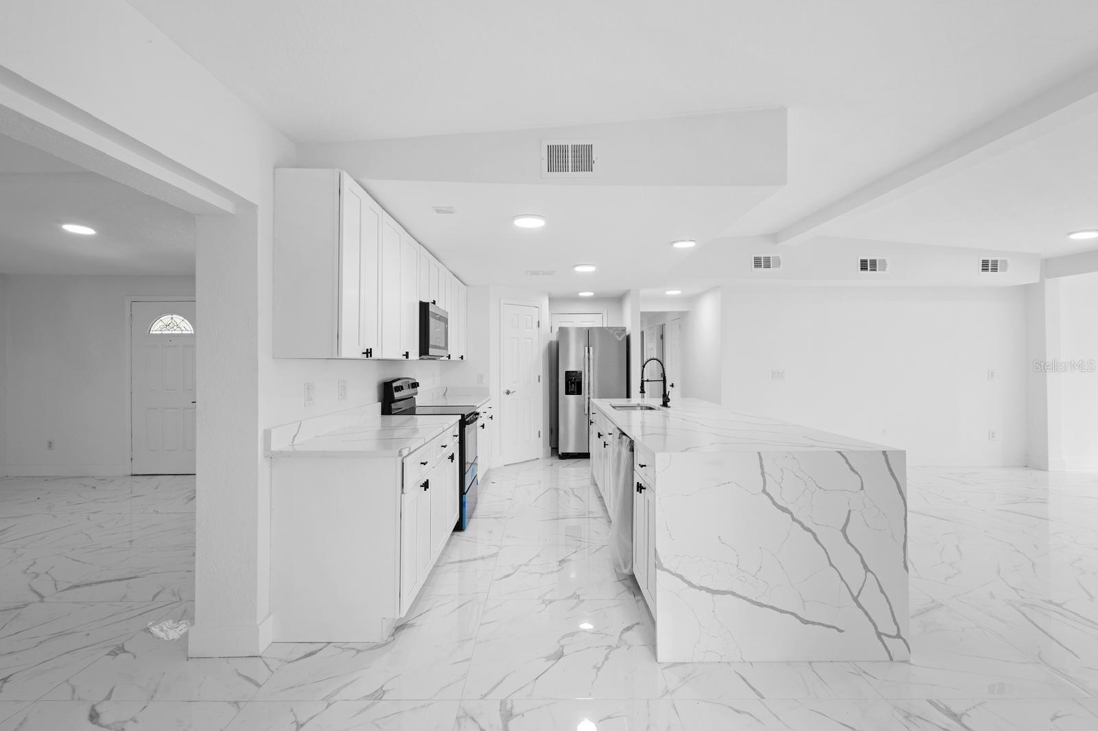 Image 28 of 31 For 1511 Horatio Avenue