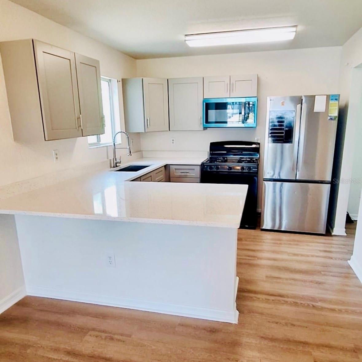 Image 9 of 19 For 305 31st Street