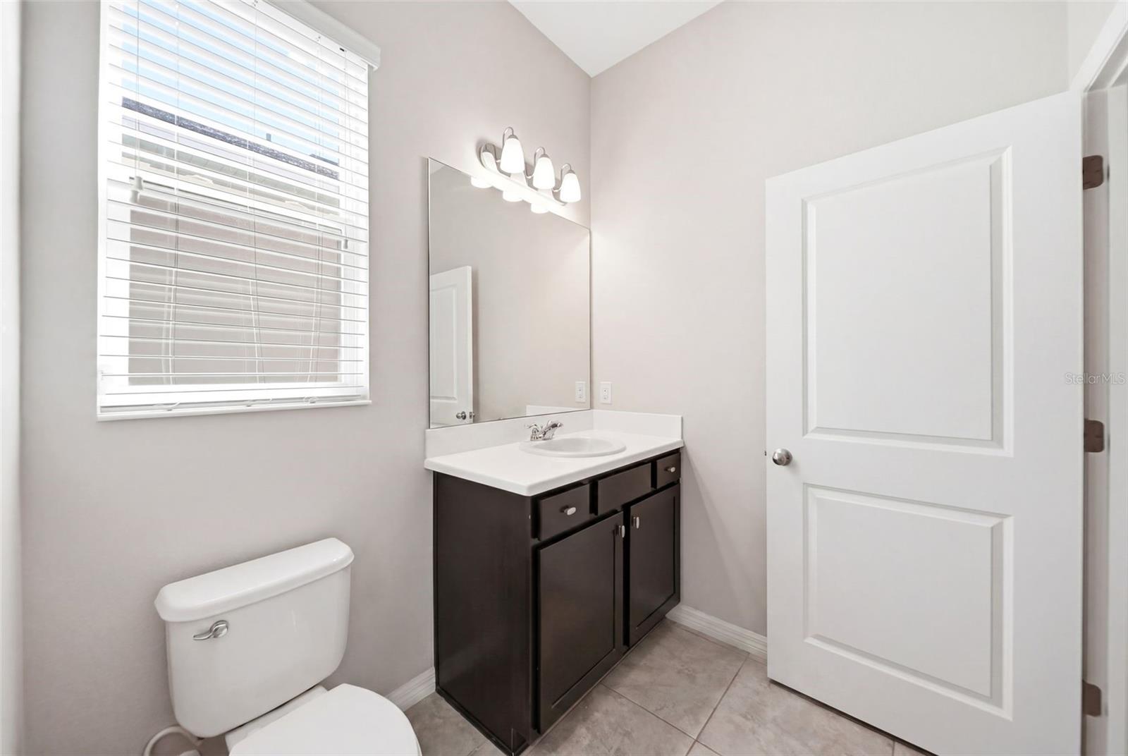 Image 13 of 36 For 947 Maypole Drive