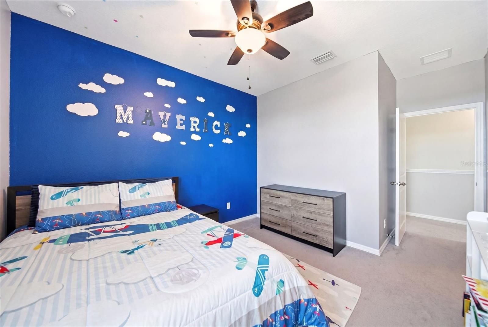 Image 22 of 36 For 947 Maypole Drive