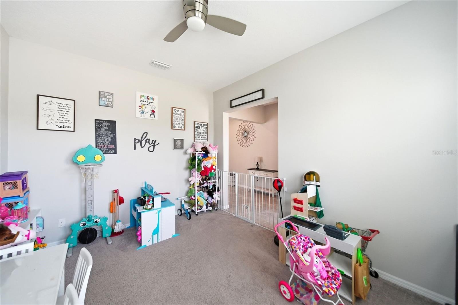 Image 31 of 36 For 947 Maypole Drive