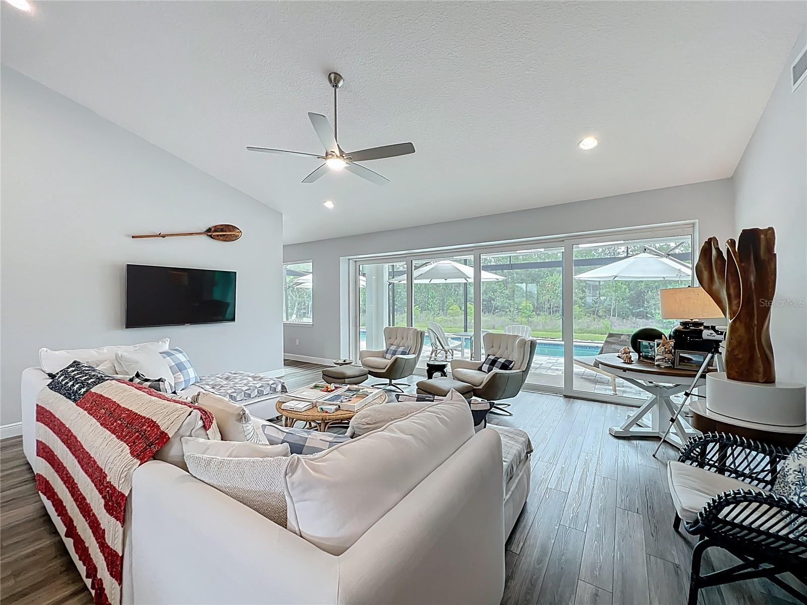 Image 17 of 67 For 10220 & 10224 Bay Lake Road