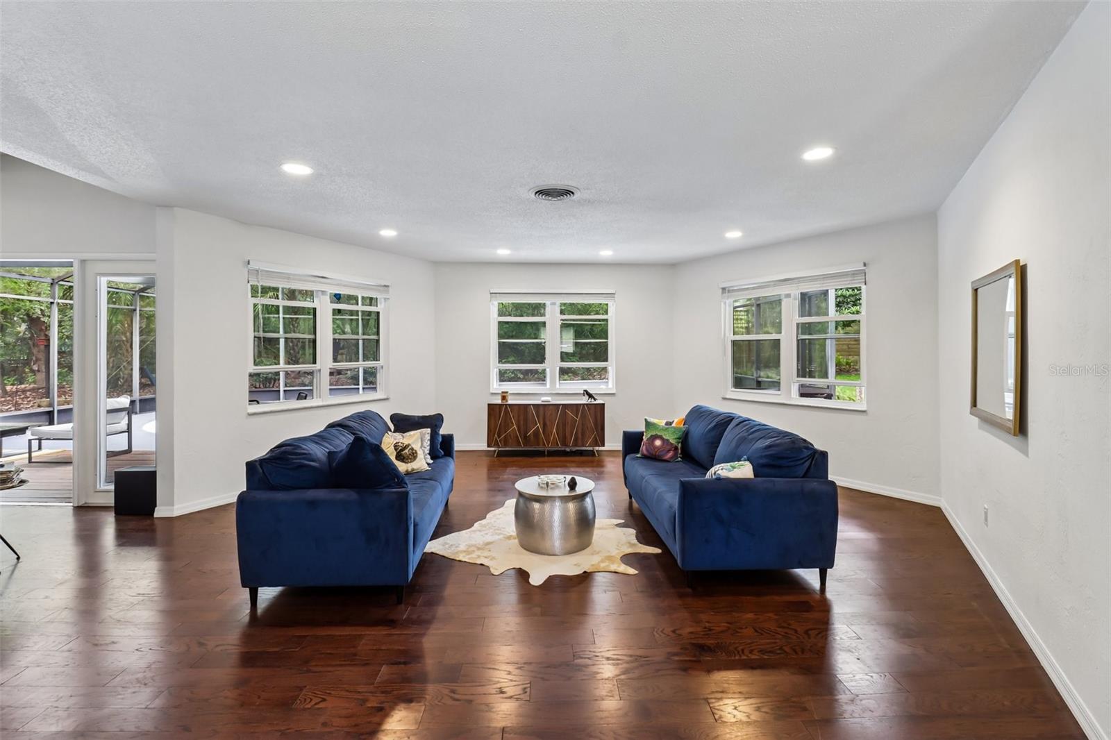 Image 10 of 36 For 77 N St Andrews Dr