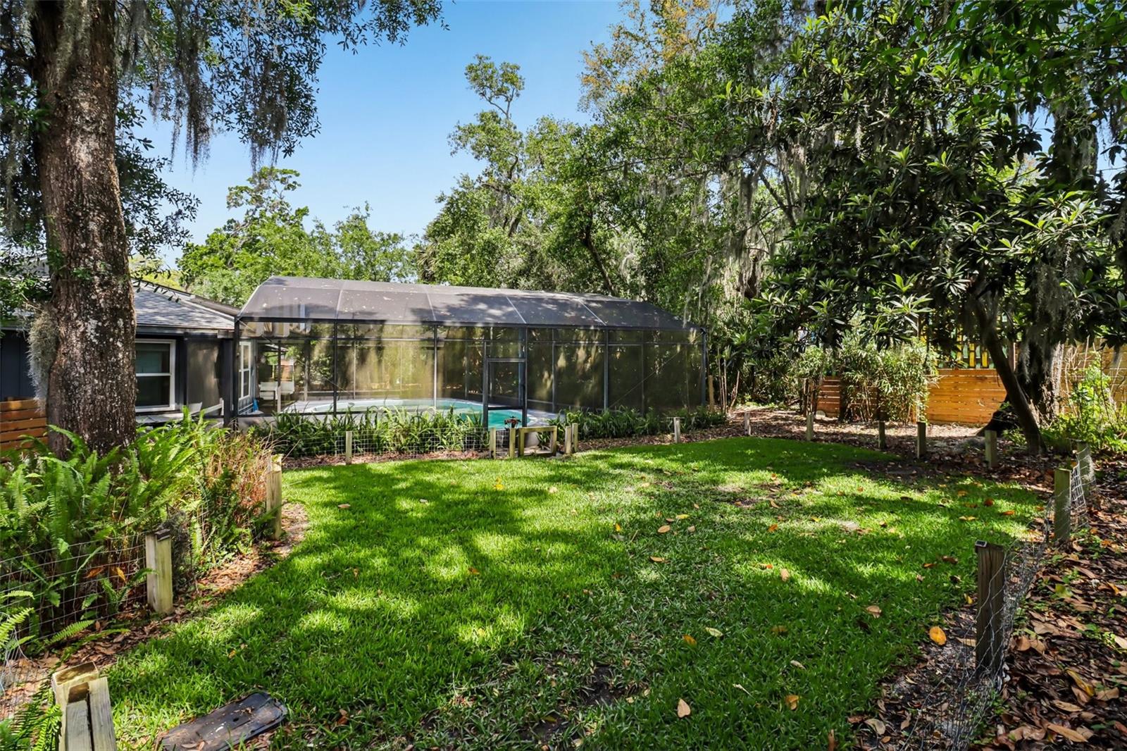 Image 33 of 36 For 77 N St Andrews Dr