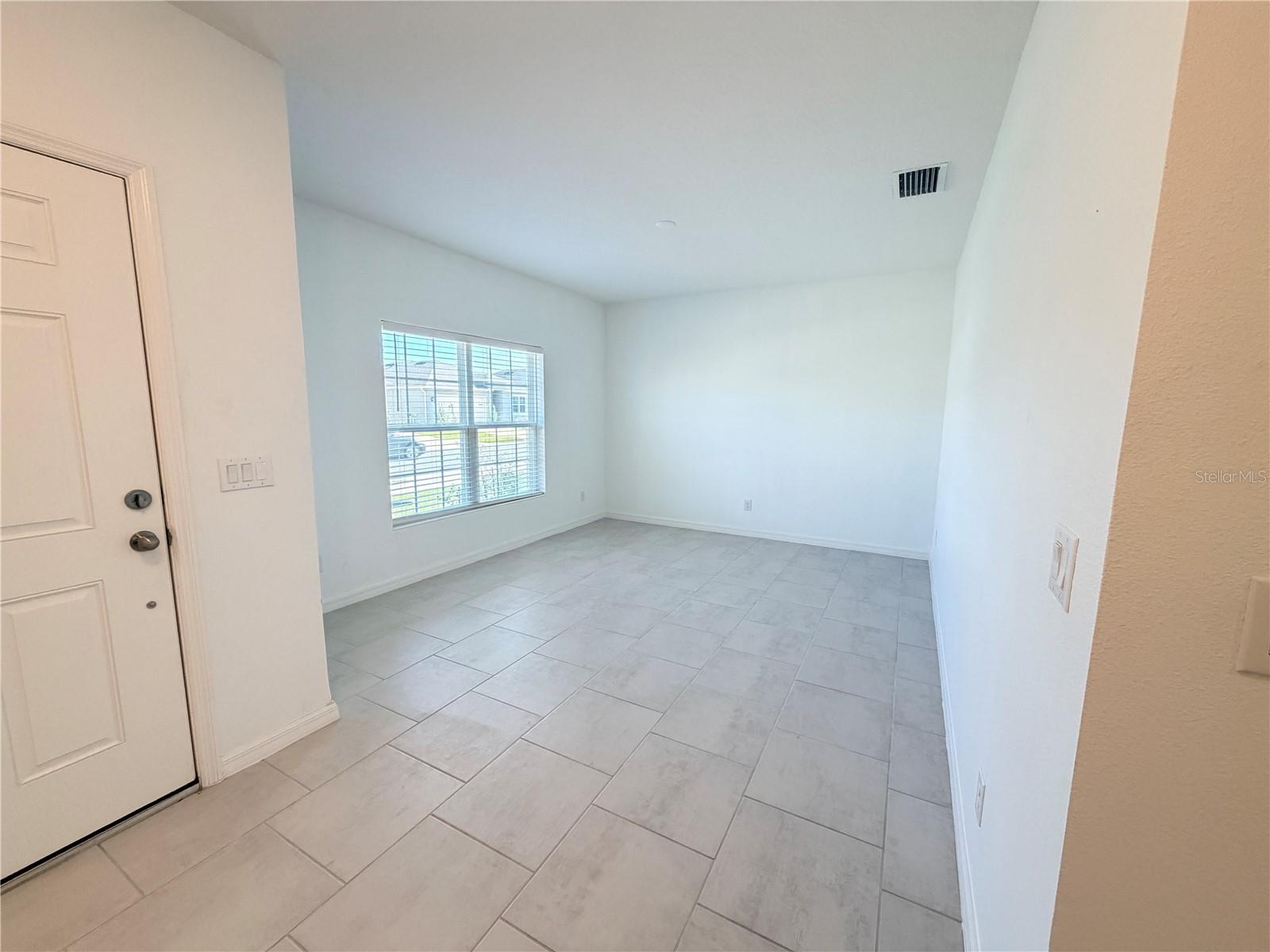 Image 10 of 44 For 4629 Bernard Boulevard